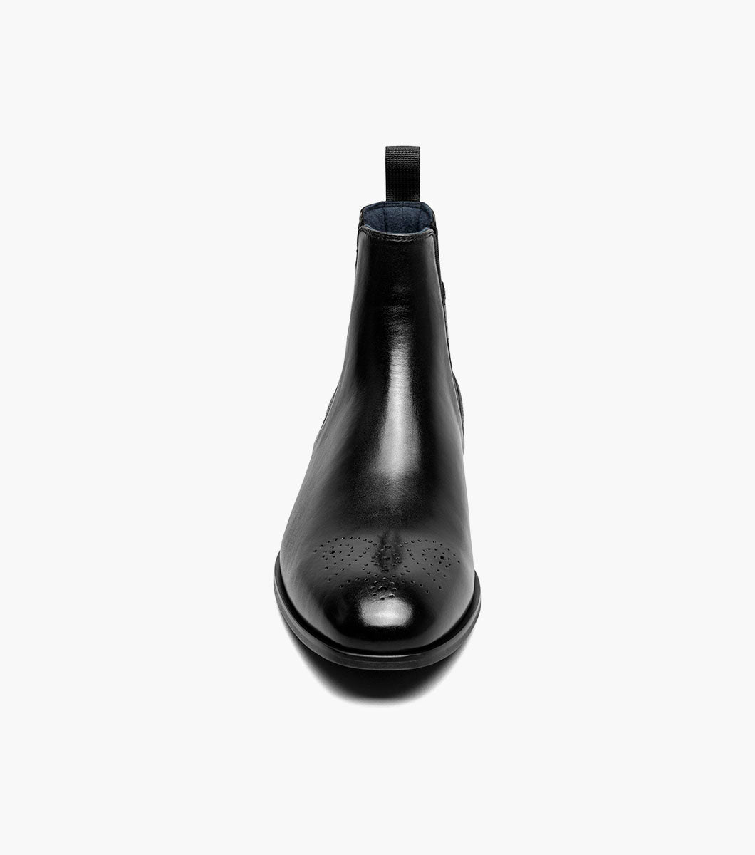 Bradley Plain Toe Chelsea Boot