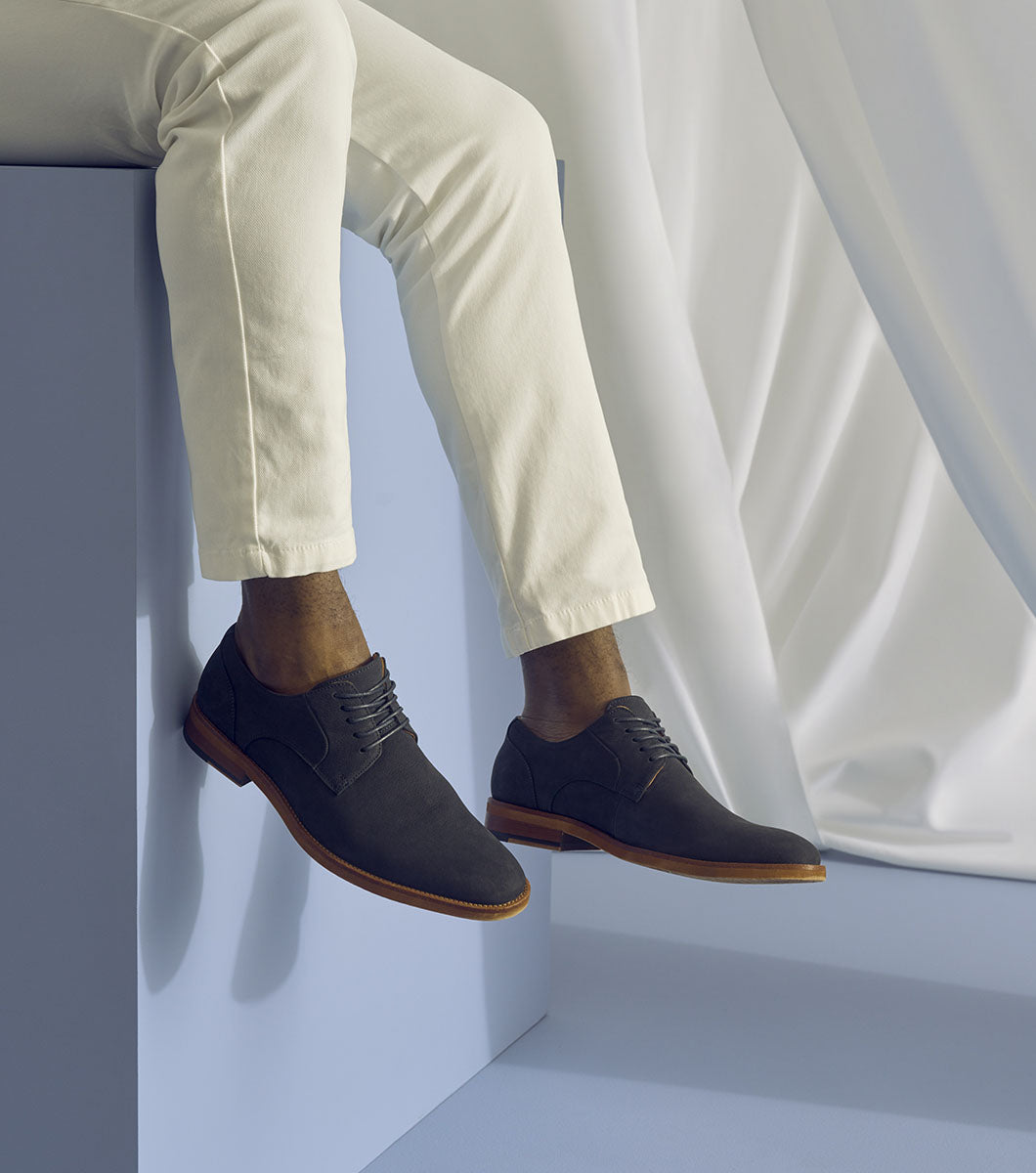 Preston Plain Toe Lace Up