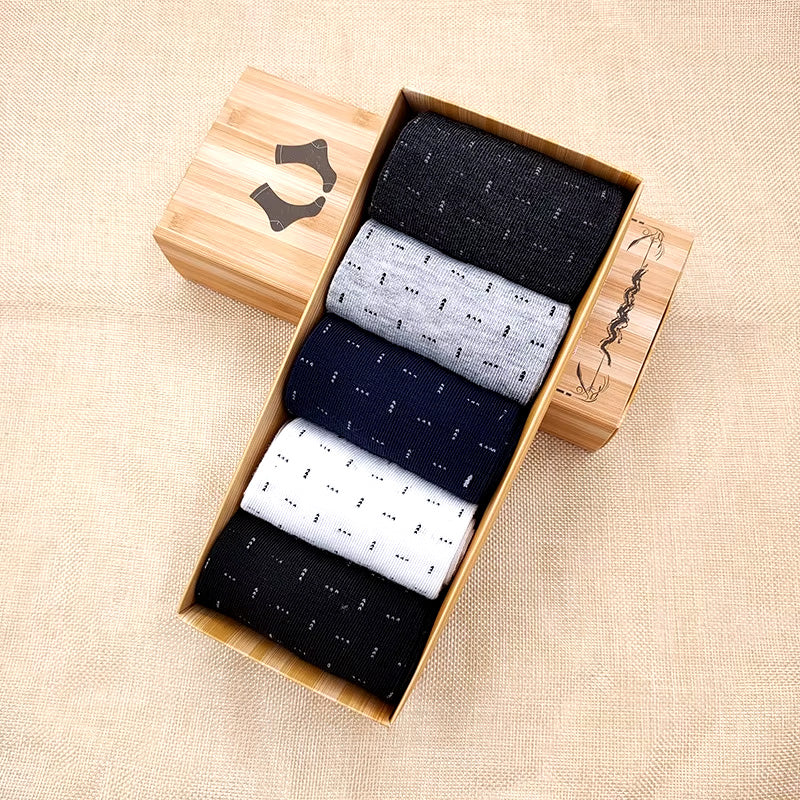Classic Argyle Patterned Business Socks