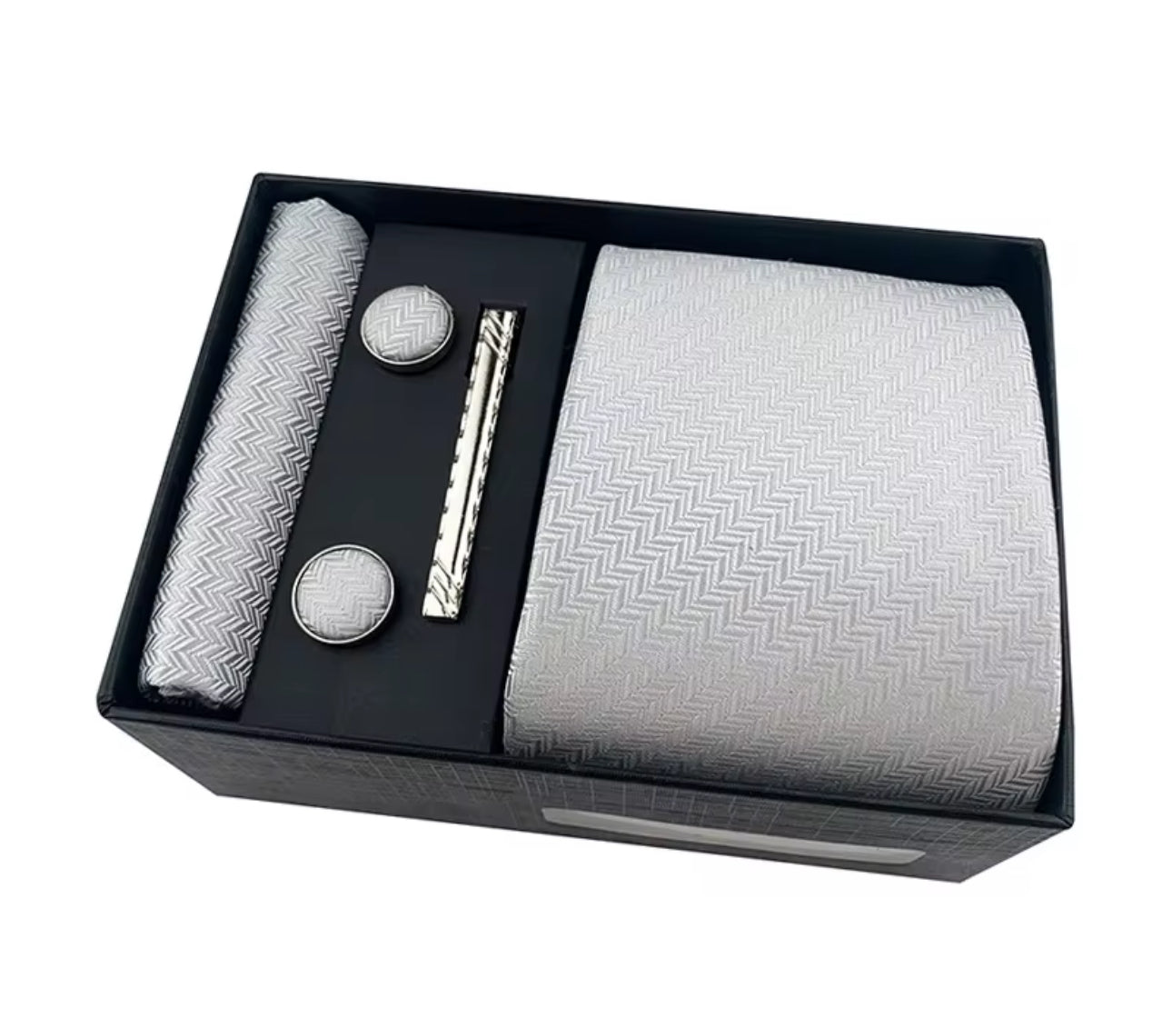 B's Closet Signature 4 Piece Tie Set with Cuff Links & Pocket Square